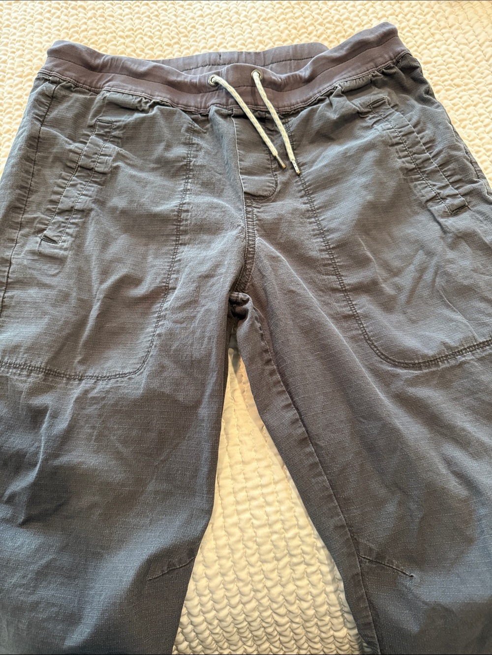Vuori Charcoal Drawstring Joggers